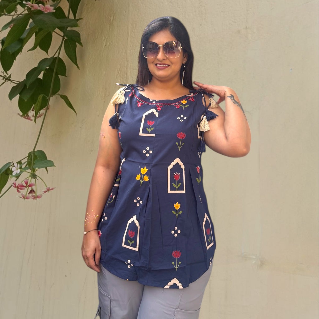 Sleeveless Short Kurti