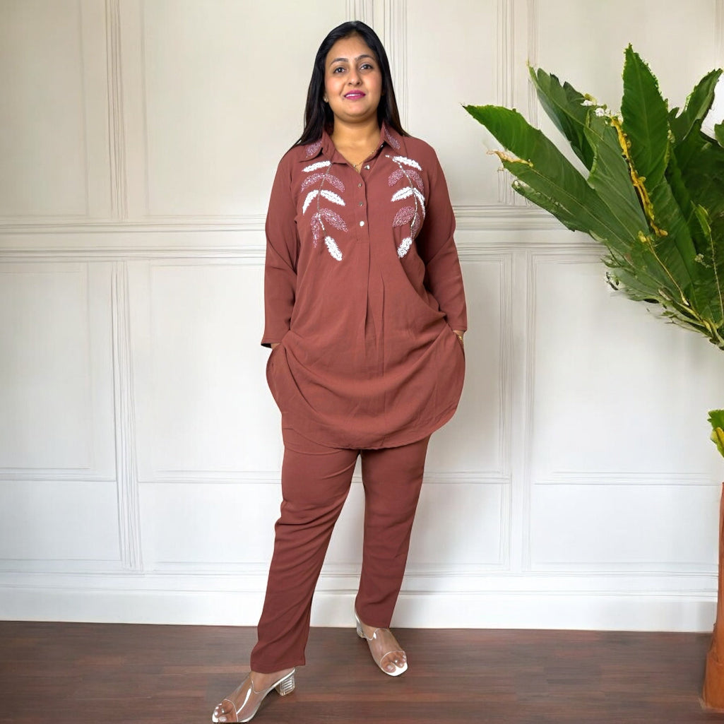 The Elegant Edge Kurta Set