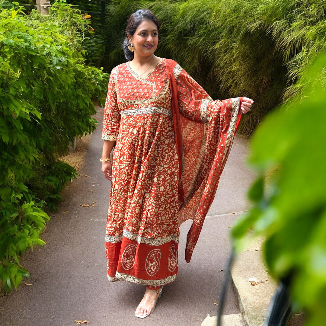 Gulnaar Jaipuri Anarkali Suit