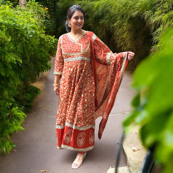 Gulnaar Jaipuri Anarkali Suit