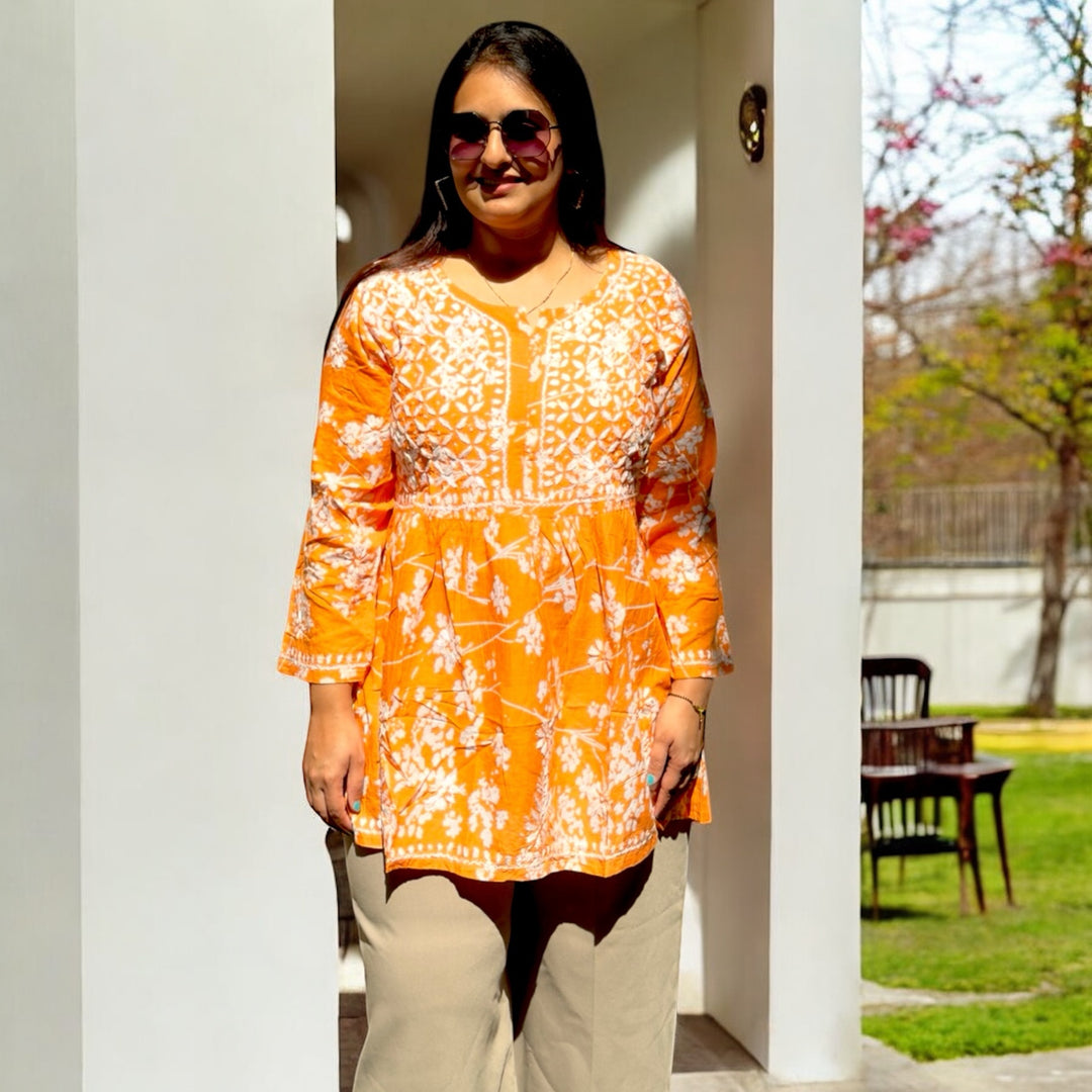 Jalsa-e-Gul – Chikankari A-Line Short Kurti
