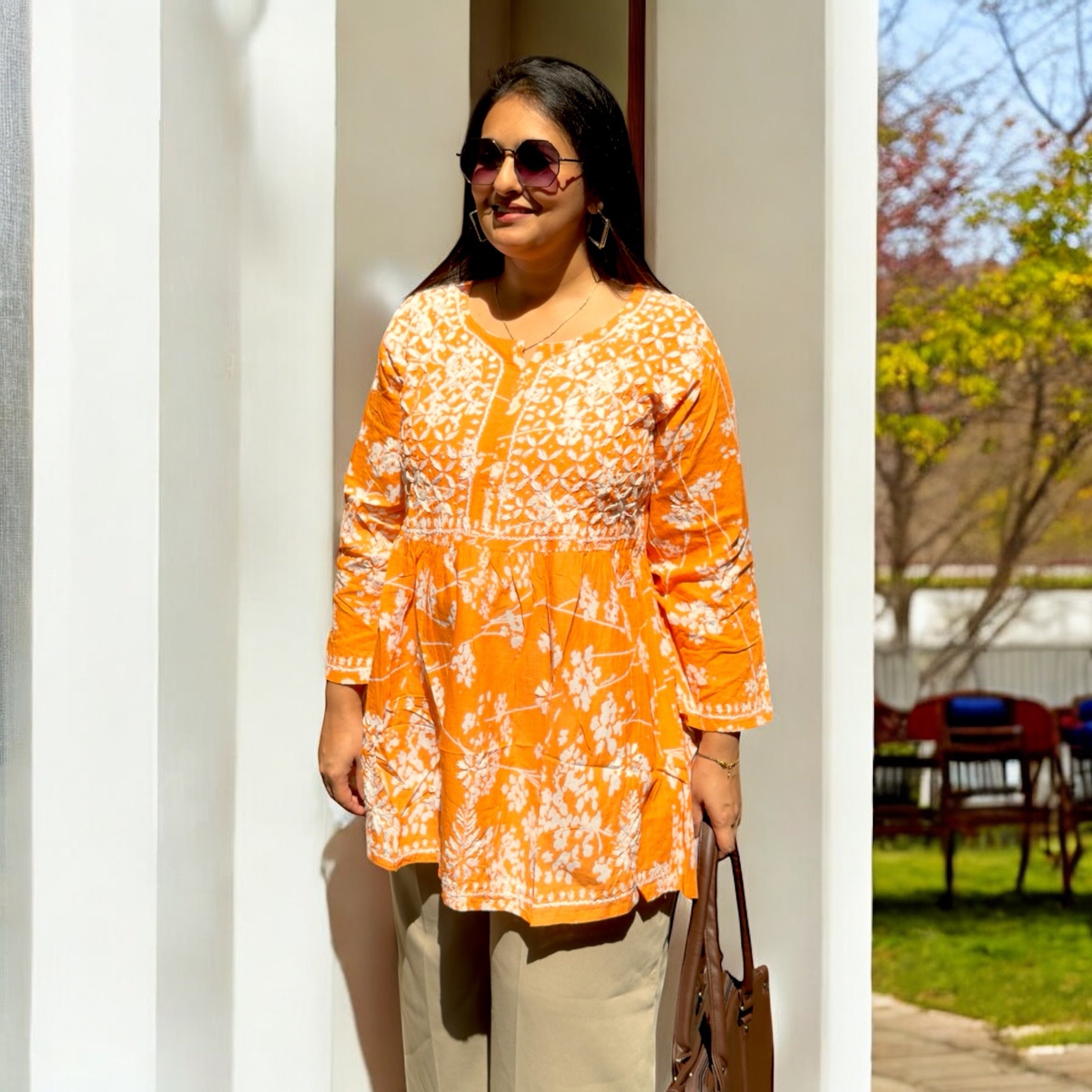 Jalsa-e-Gul – Chikankari A-Line Short Kurti