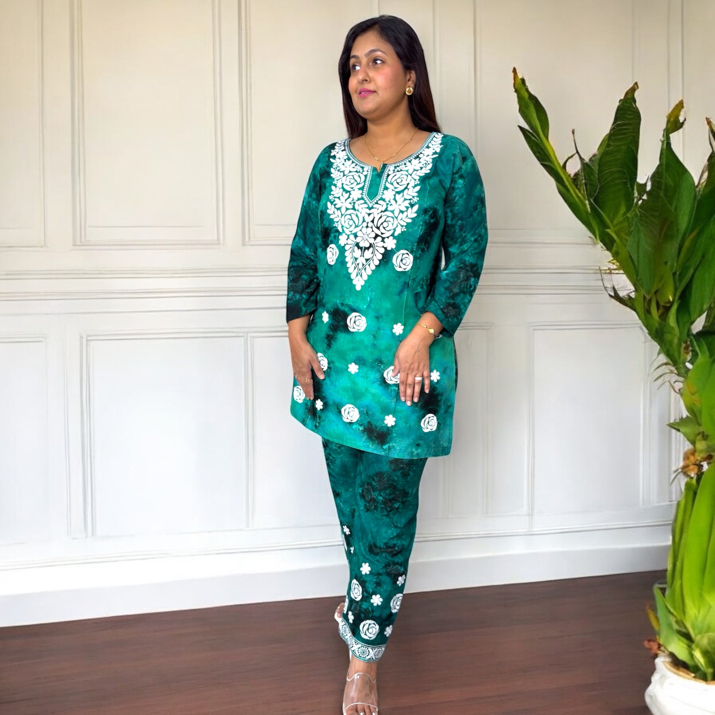 Elegant Chikankari Tie-Dye Co-ord Set – Breezy & Stylish