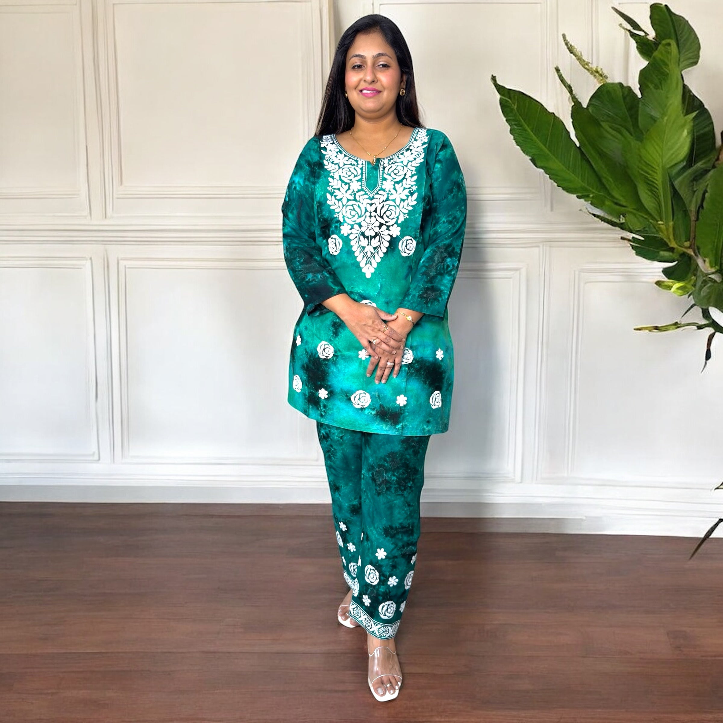 Elegant Chikankari Tie-Dye Co-ord Set – Breezy & Stylish