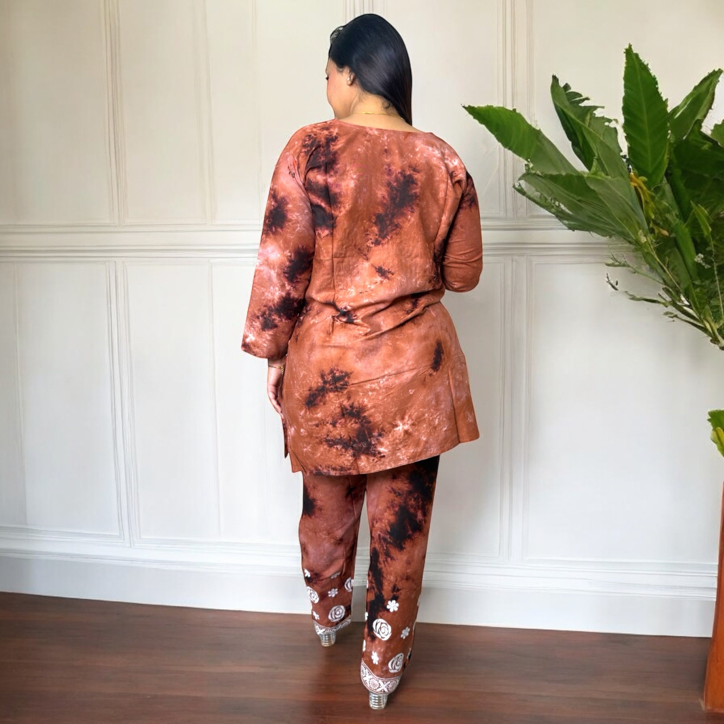 Elegant Chikankari Tie-Dye Co-ord Set – Breezy & Stylish