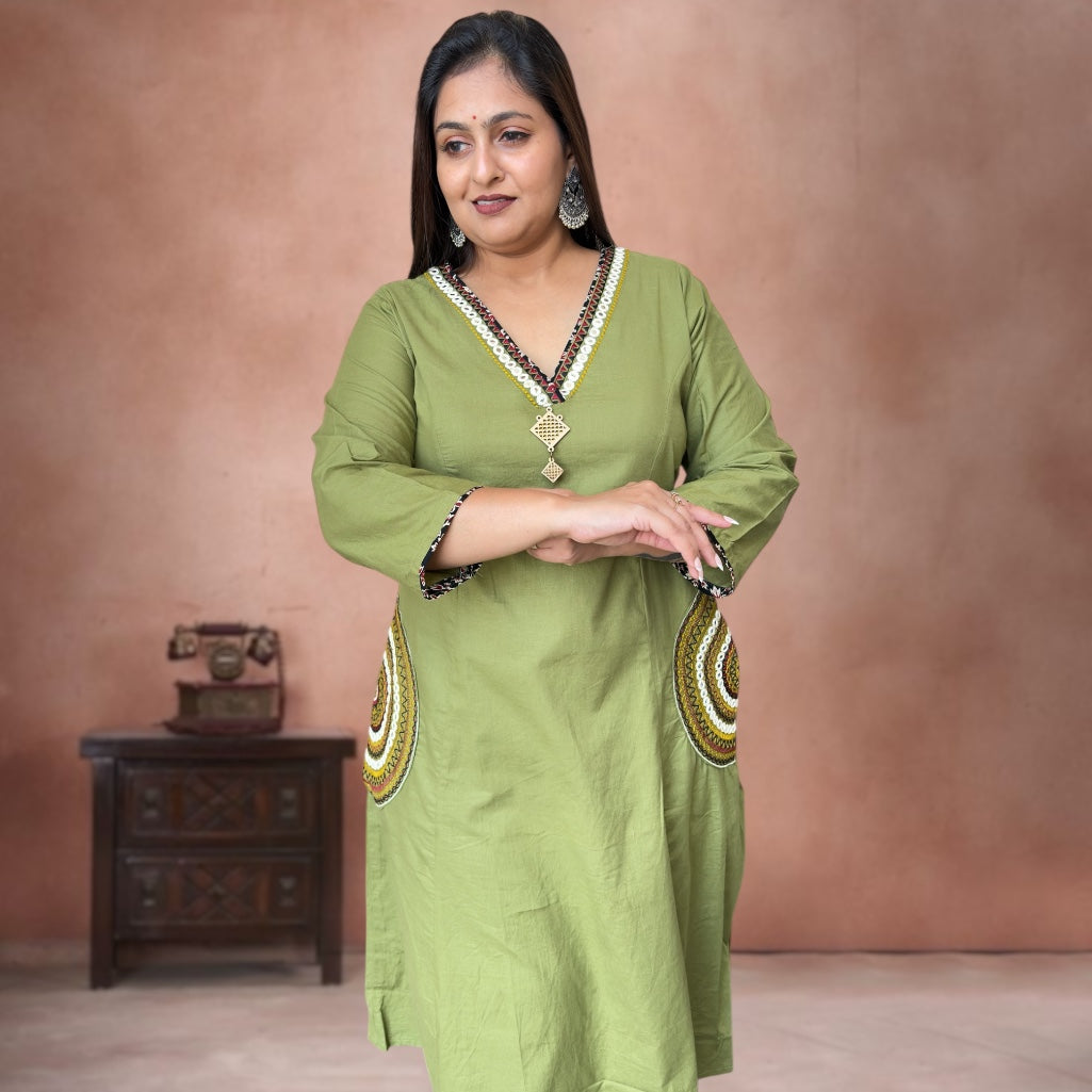 Kathiawadi Charm Cotton Co-ord Set- Pista Green