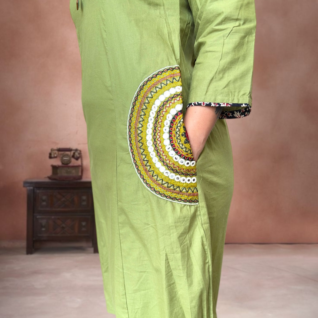 Kathiawadi Charm Cotton Co-ord Set- Pista Green